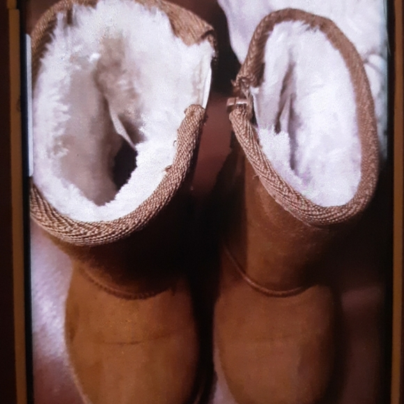 NORDSTROM RACK KIDS BOOTS CHESTNUT SIZE 7 - Picture 2 of 8